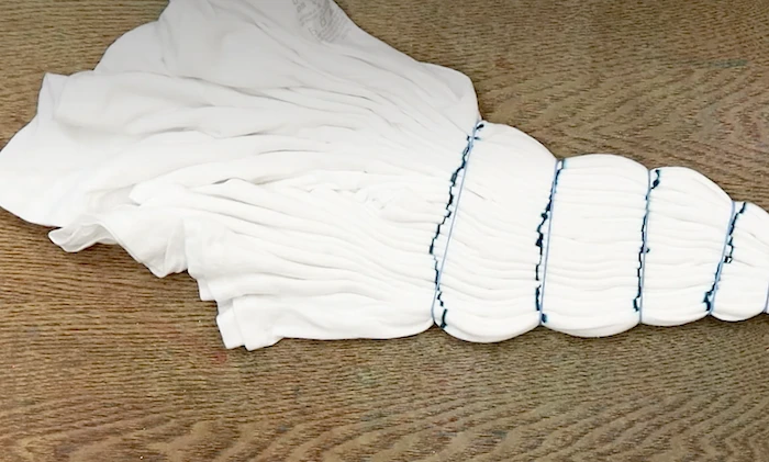 acid wash effect on white t-shirt using rubber bands